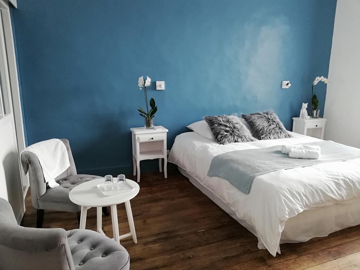 L'Angely - Chambres D'Hotes Niort Ngoại thất bức ảnh